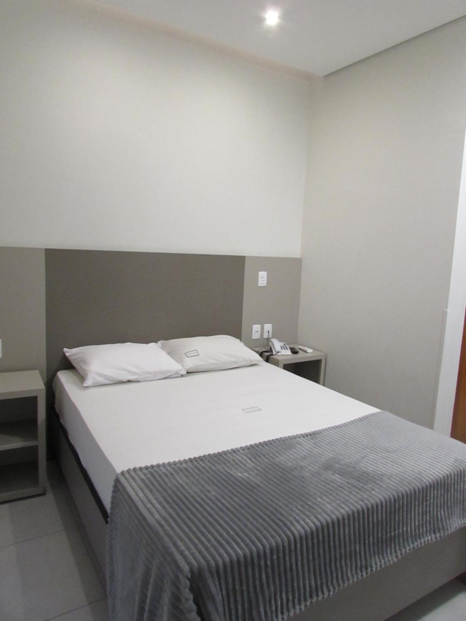 Hotel Urbis A 10 Minutos Rua 25 De Marco, Bras,Bom Retiro,A 2 Minutos Do Mirante Sampa Sky São Paulo Buitenkant foto