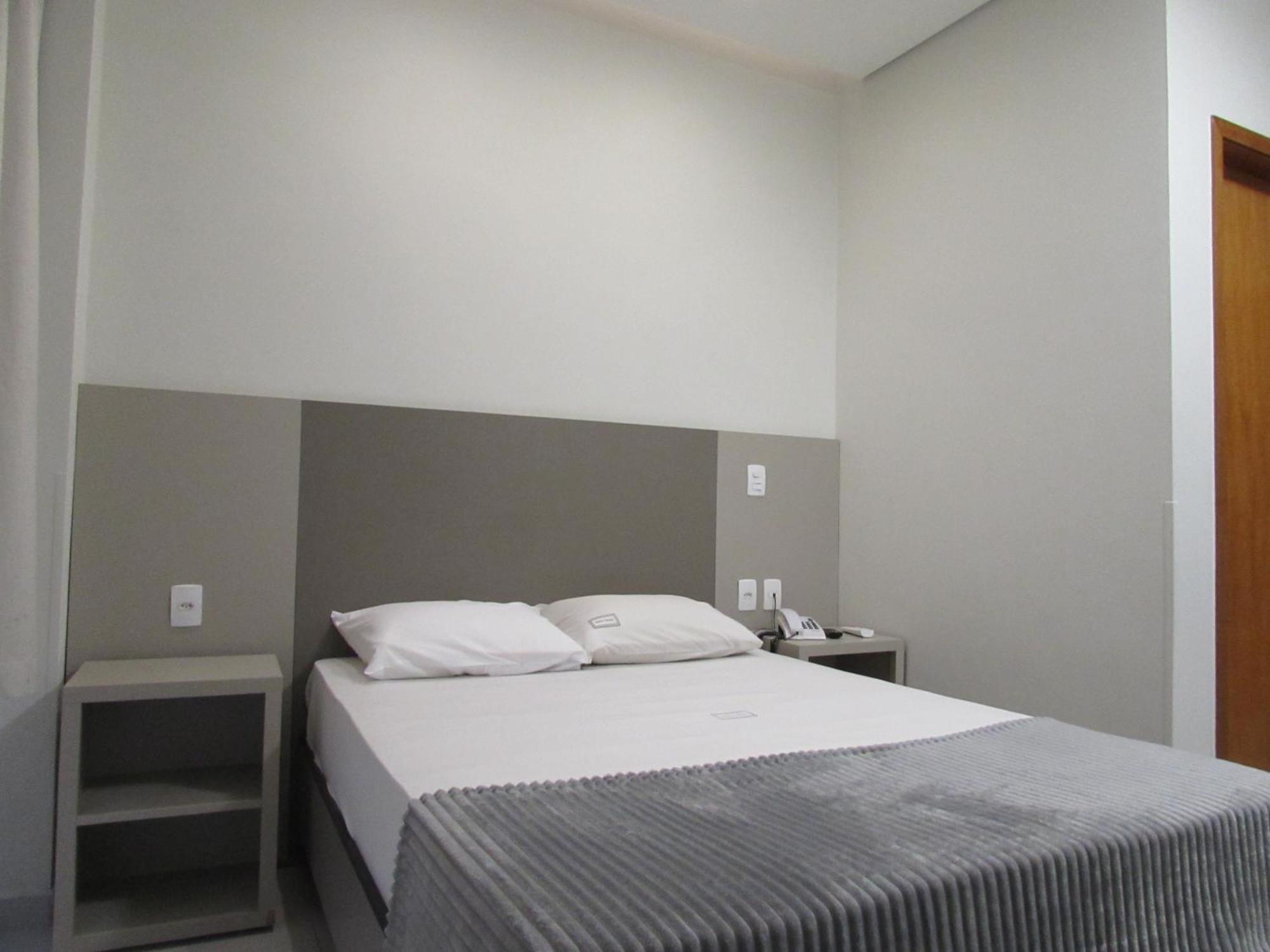 Hotel Urbis A 10 Minutos Rua 25 De Marco, Bras,Bom Retiro,A 2 Minutos Do Mirante Sampa Sky São Paulo Buitenkant foto