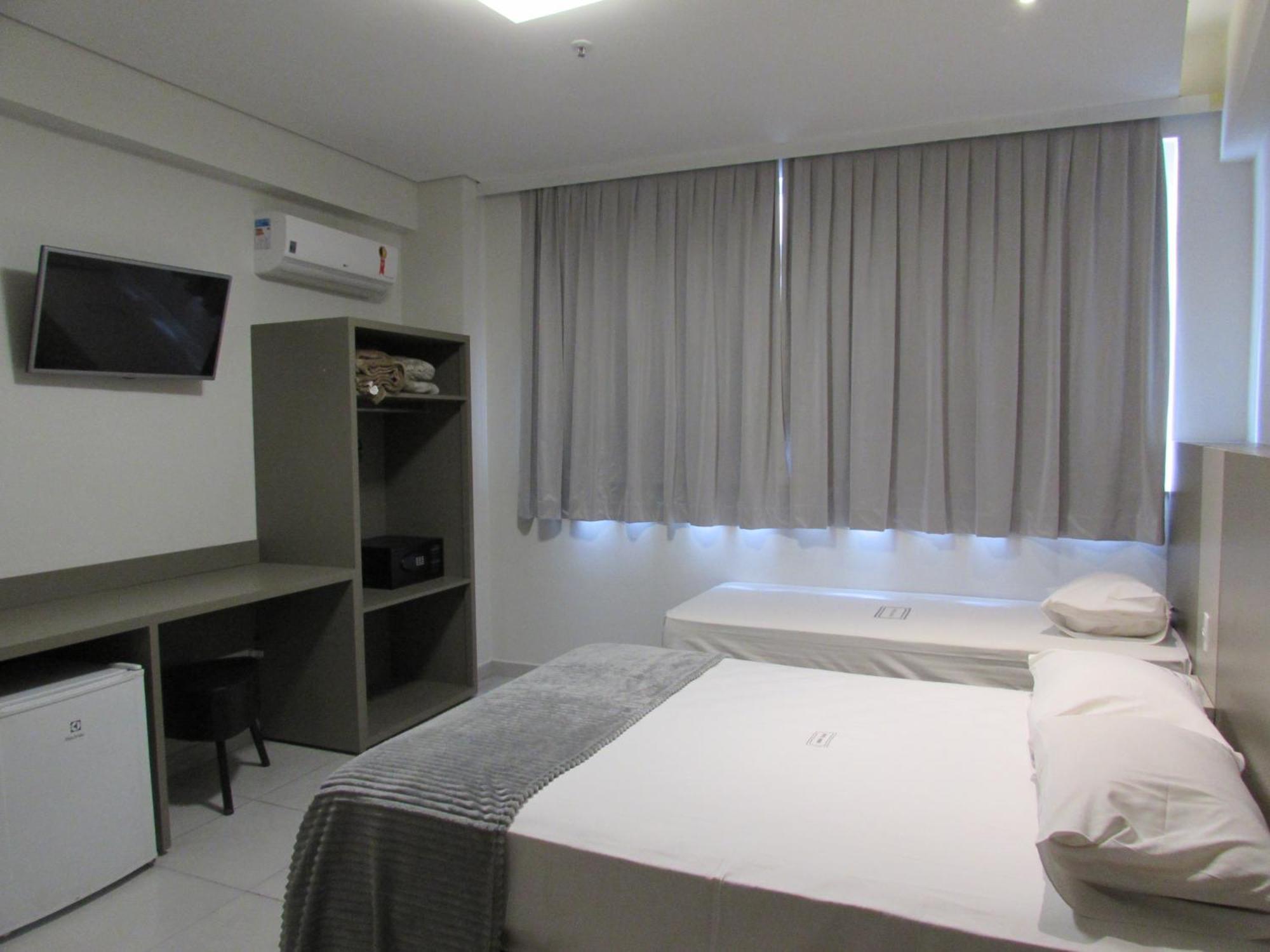Hotel Urbis A 10 Minutos Rua 25 De Marco, Bras,Bom Retiro,A 2 Minutos Do Mirante Sampa Sky São Paulo Buitenkant foto