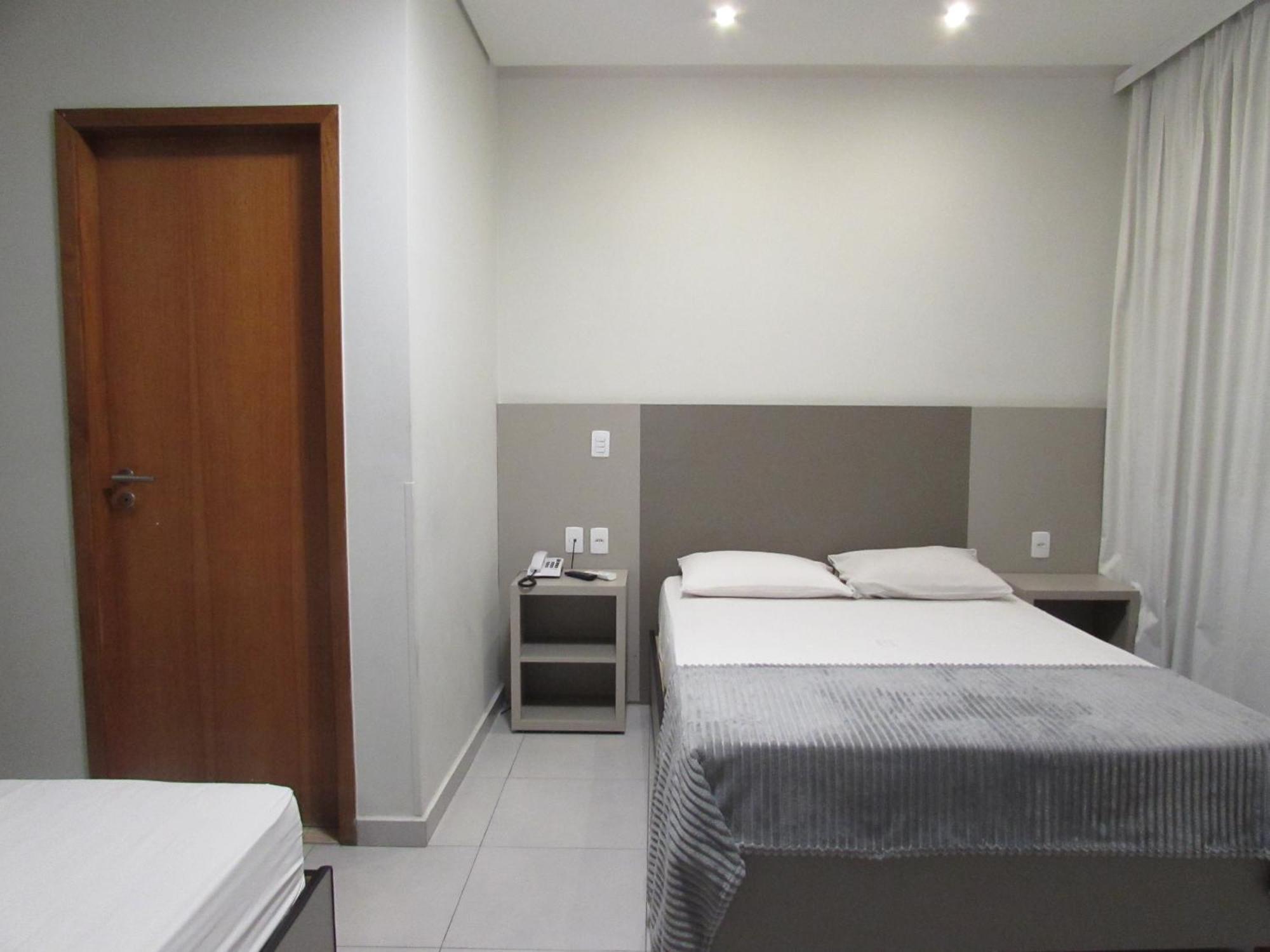 Hotel Urbis A 10 Minutos Rua 25 De Marco, Bras,Bom Retiro,A 2 Minutos Do Mirante Sampa Sky São Paulo Buitenkant foto